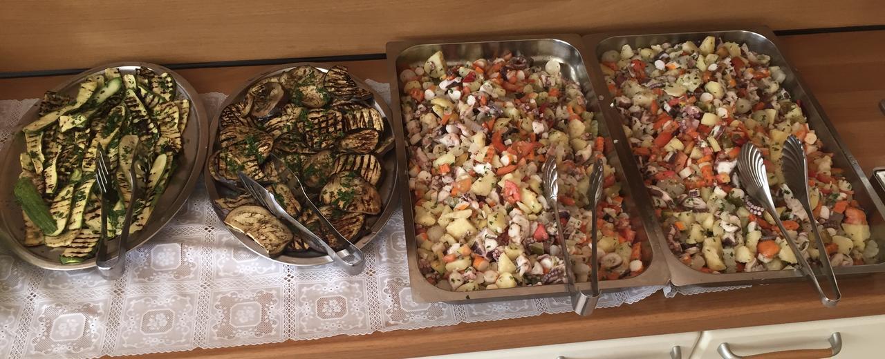 Hotel Monti 리치오네 외부 사진