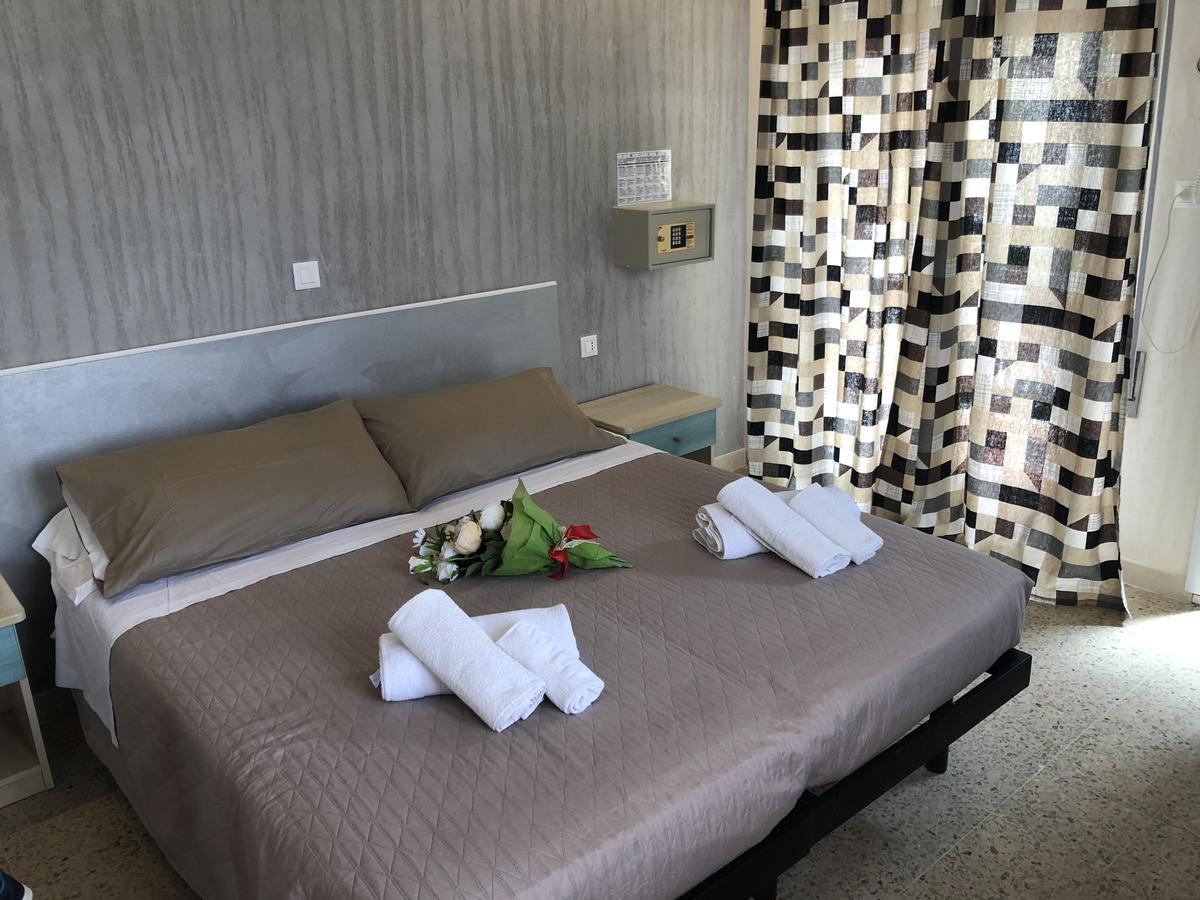 Hotel Monti 리치오네 외부 사진